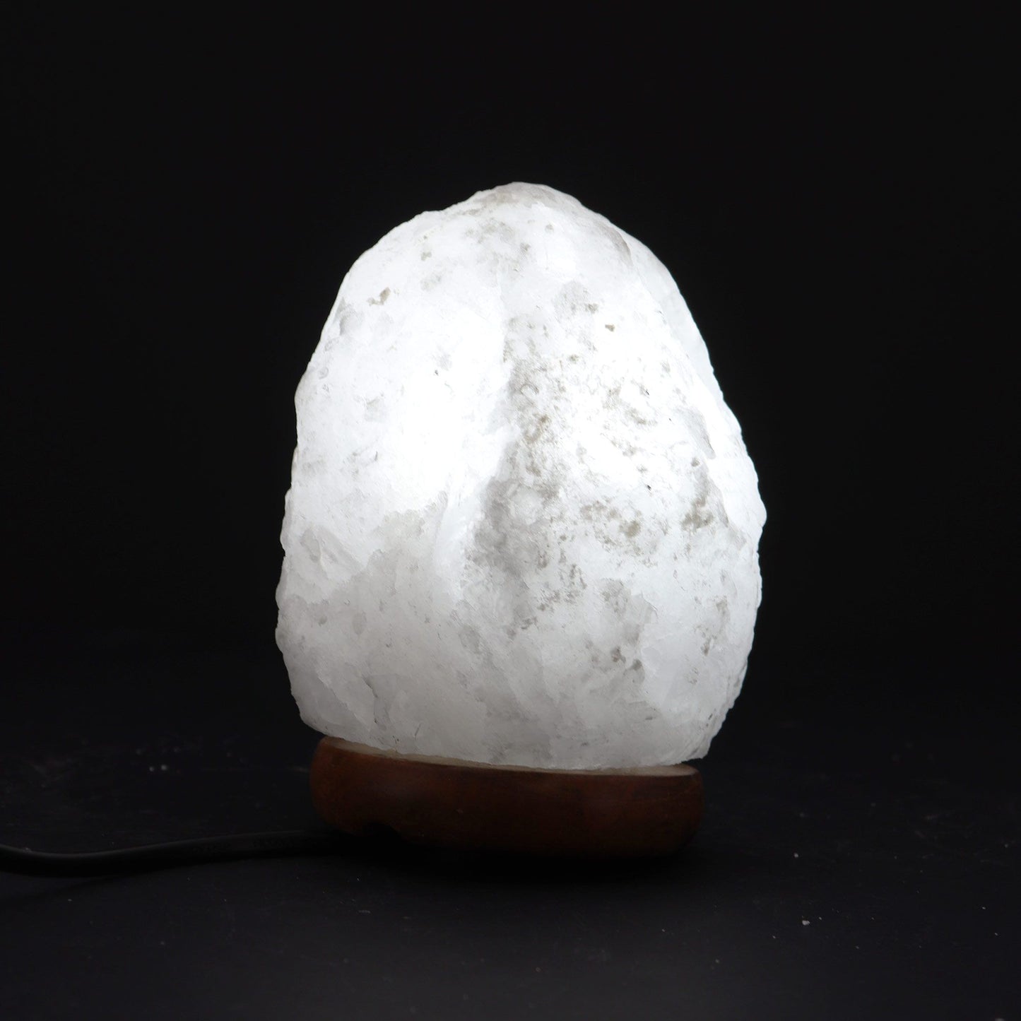 Crystal Rock Himalayan Salt Lamp - apx 1.5 - 2kg - Image crystal-rock-himalayan-salt-lamp--apx-15--2kg-qsalt-26w