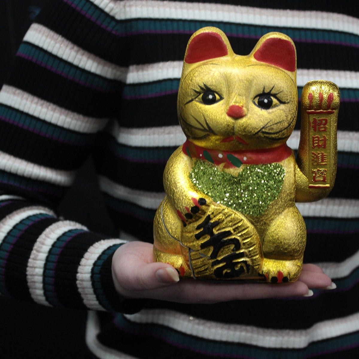 Classic Lucky Waving Cat Ornament