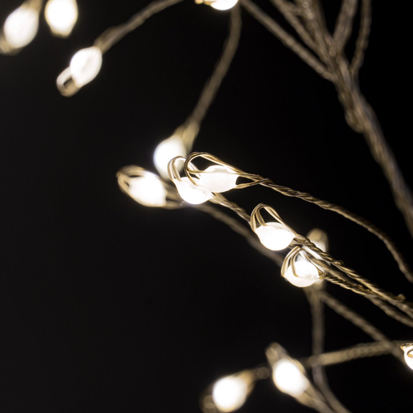2.75m\9ft Plug-In LED 8 Sequence Warm White Cluster String - Christmas Room Decorations