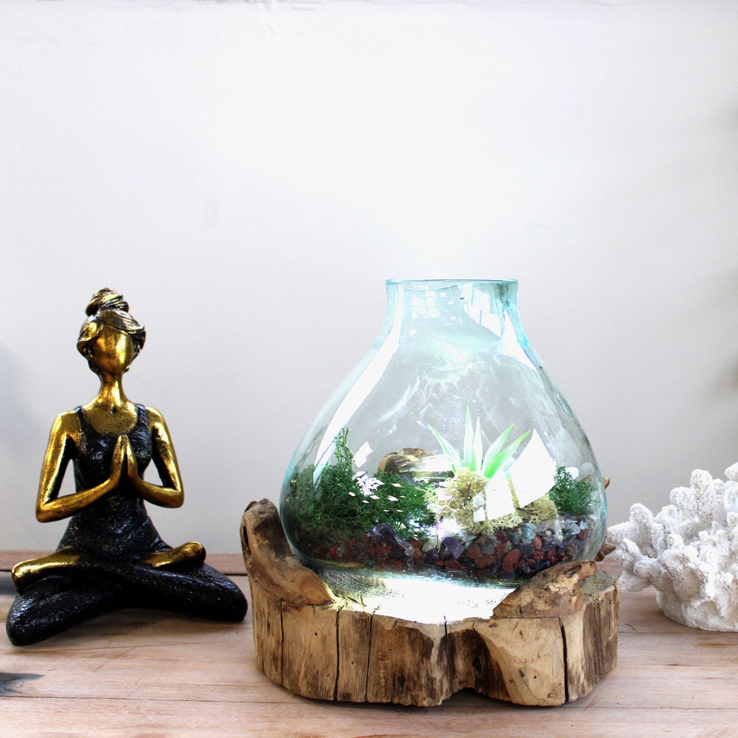 Molten Glass Large Fish Tank 3.7 litre (with light cavity)- 30cm - Image molten-glass-large-fish-tank-37-litre-with-light-cavity-30cm-mgw-12