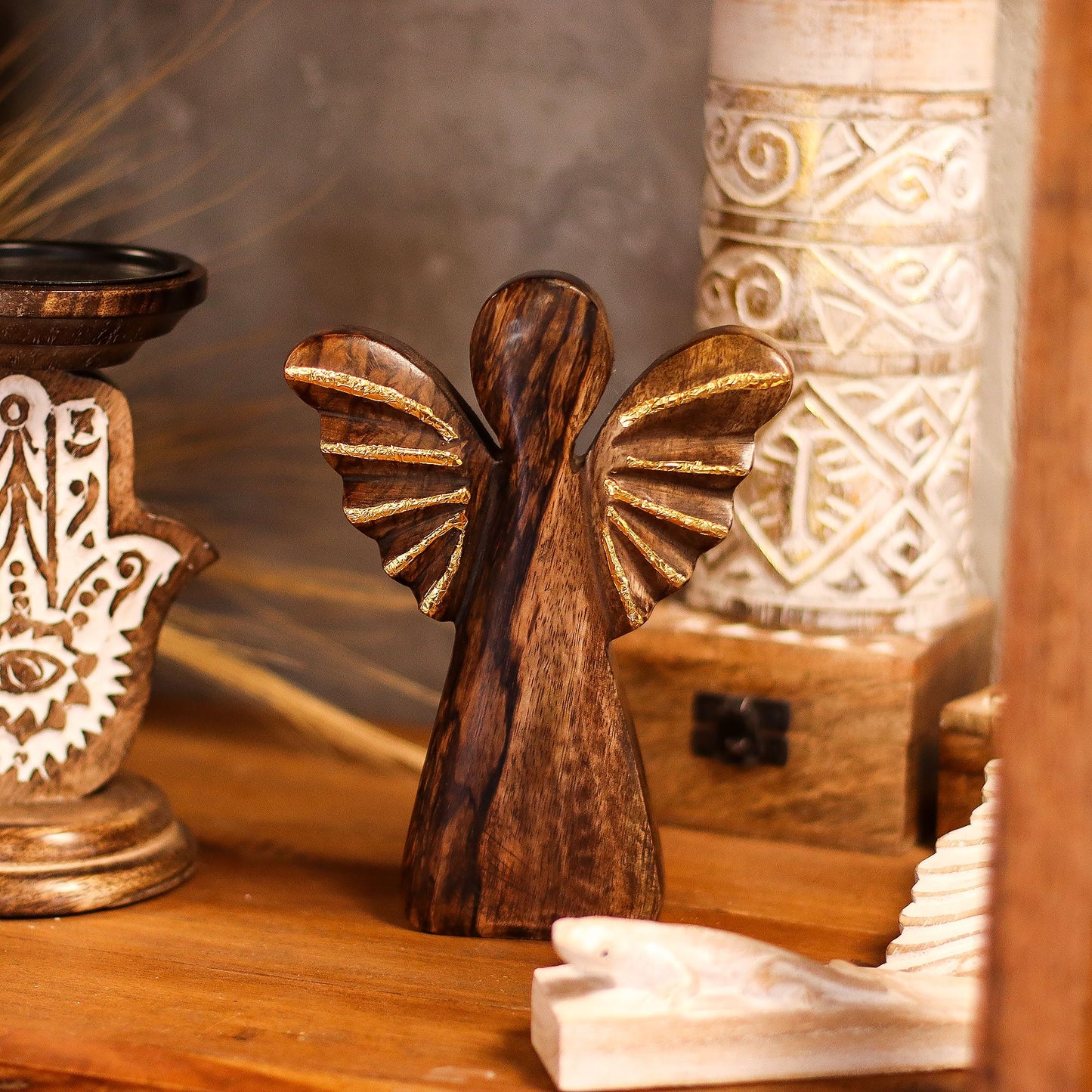 Large Mango Wood Angel - Gold Decor - Image large-mango-wood-angel--gold-decor-wang-03