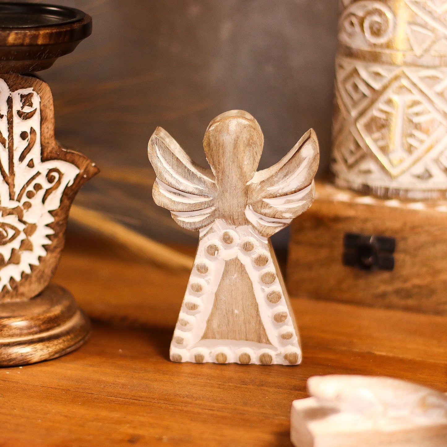 Mango Wood Angel - Whitewash - Image mango-wood-angel--whitewash-wang-04