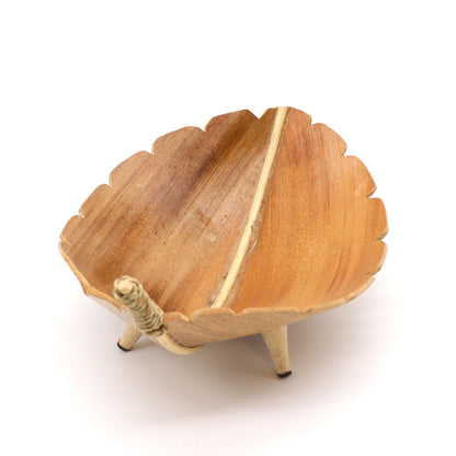 Coconut Leaf Large Fruit Bowl - Natural - Image coconut-leaf-large-fruit-bowl--natural-clfb-07