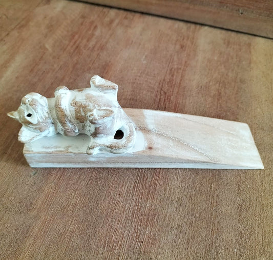 Hand carved Doorstop - Kitten - Image hand-carved-doorstop--kitten-ads-02