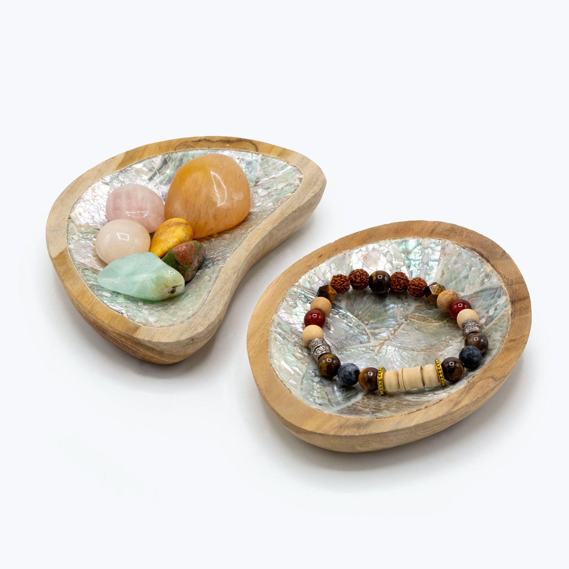Set of 4 Teak Mini Bowls with Shell Decor (assorted) - Image set-of-4-teak-mini-bowls-with-shell-decor-assorted-teakb-30