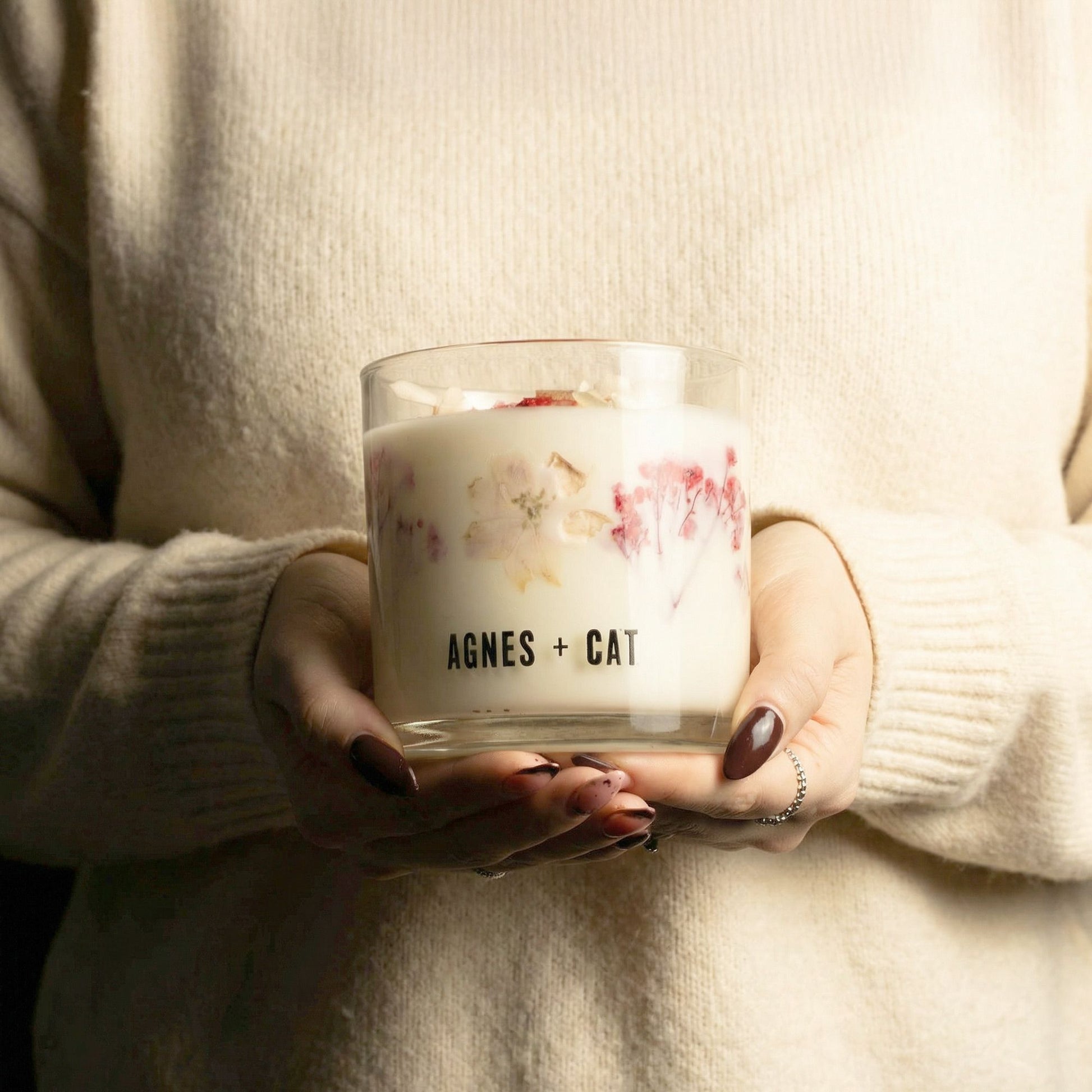 Agnes + Cat Botanical Soy Wax Candle - Lakeland Mocha - Image agnes--cat-botanical-soy-wax-candle--lakeland-mocha-acbfc-07