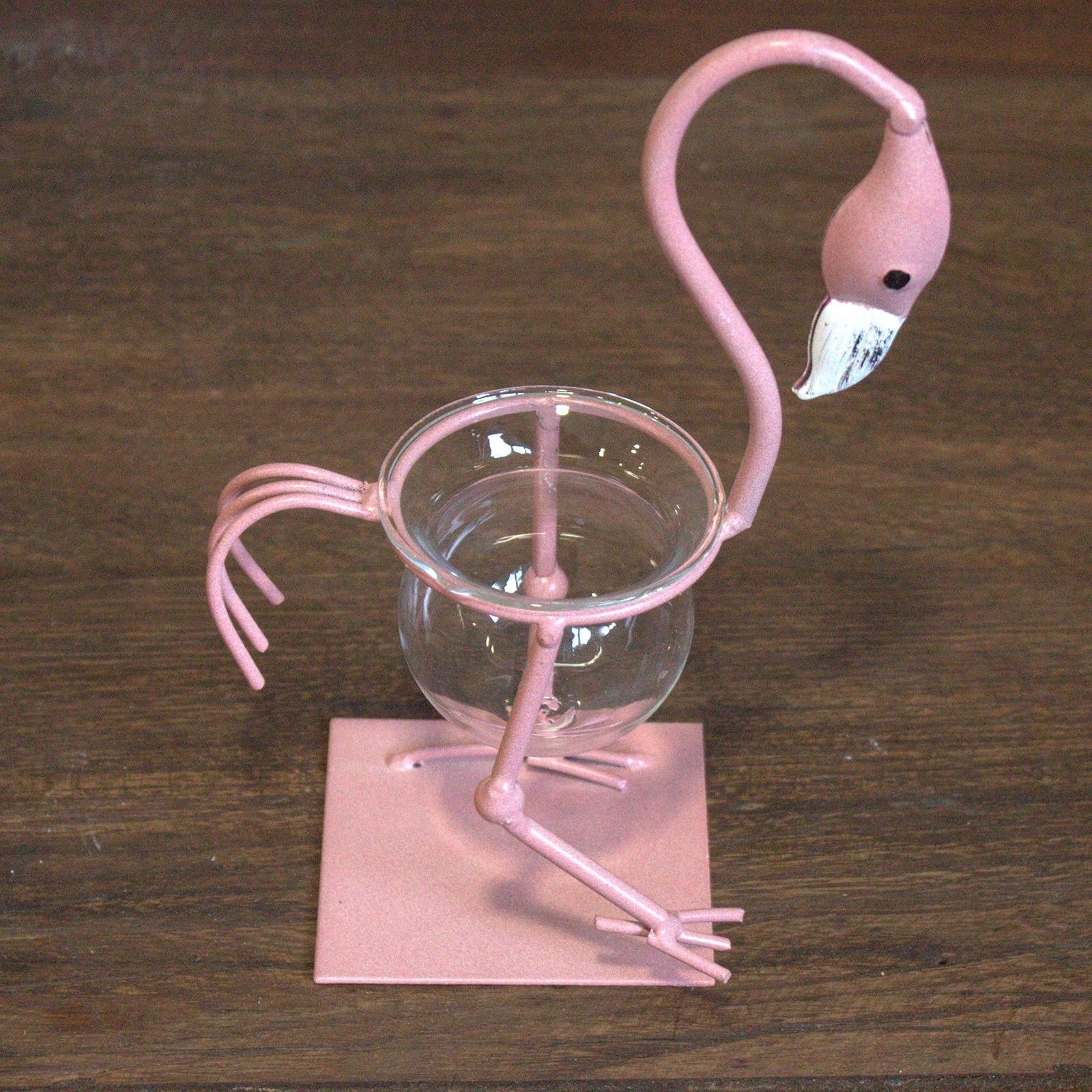 Hydroponic Home Décor - Pink Metal Flamingo Des 1 - Image hydroponic-home-dcor--pink-metal-flamingo-des-1-hhd-13