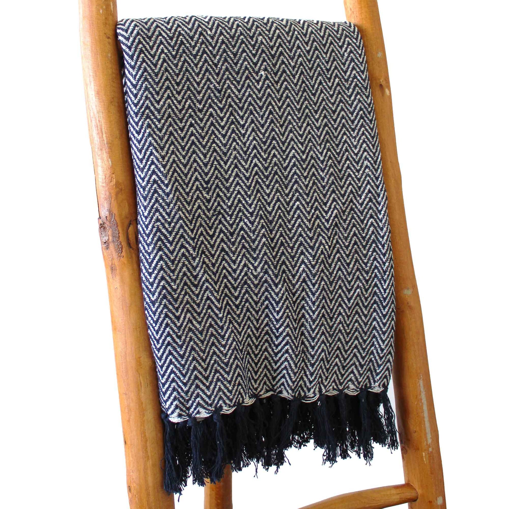 Boho Comfort Throws - Navy Zigzag - Image boho-comfort-throws--navy-zigzag-bohot-01