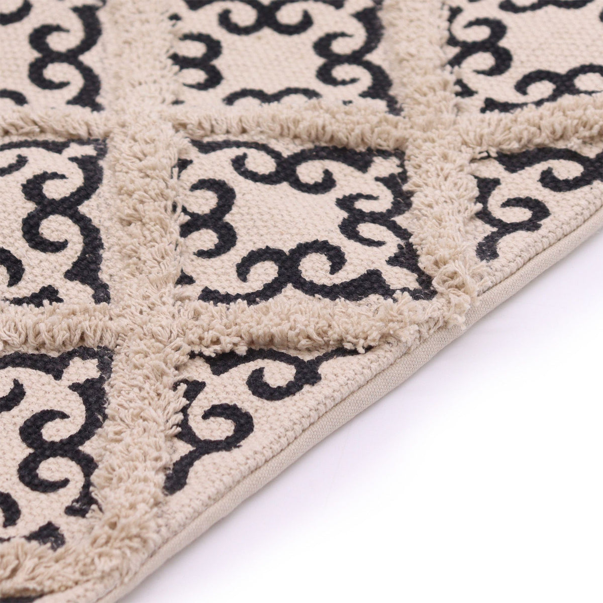 Cream & Black Tufted Cotton Cushion Cover – 45 x 45cm
