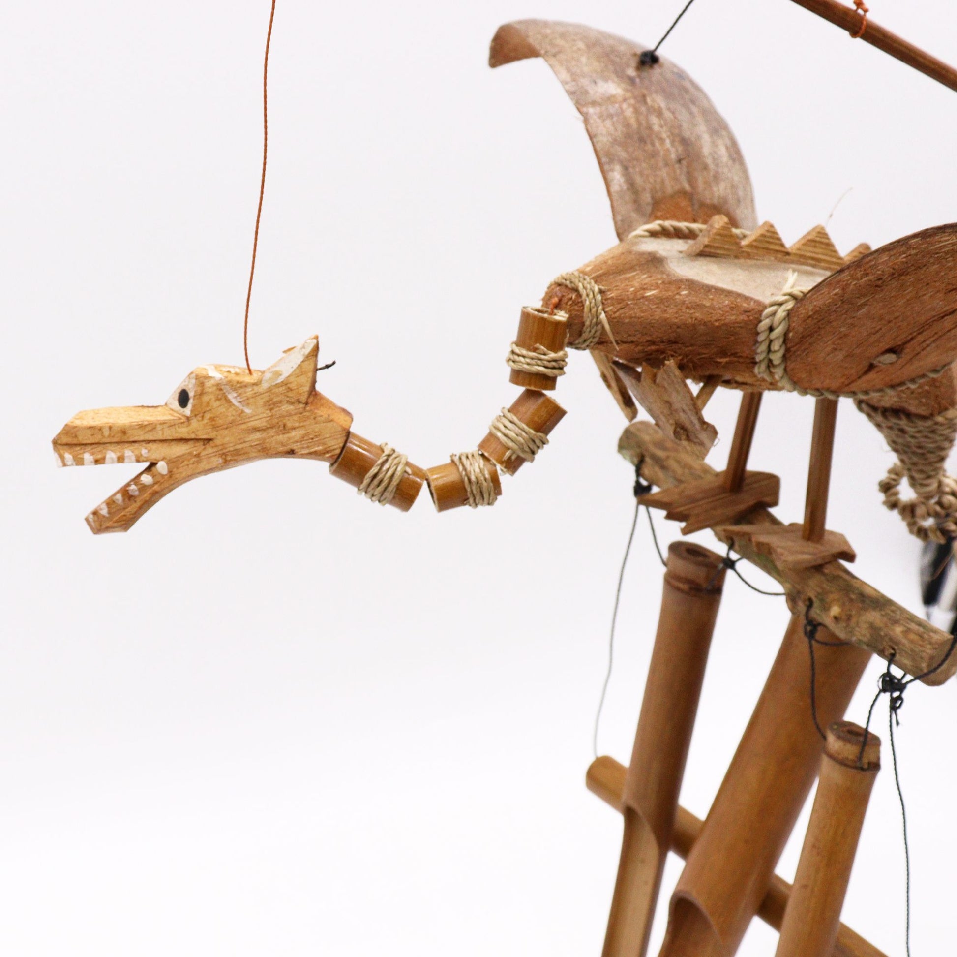 Coconut Dragon Wind Chimes - Image coconut-dragon-wind-chimes-cocod-06