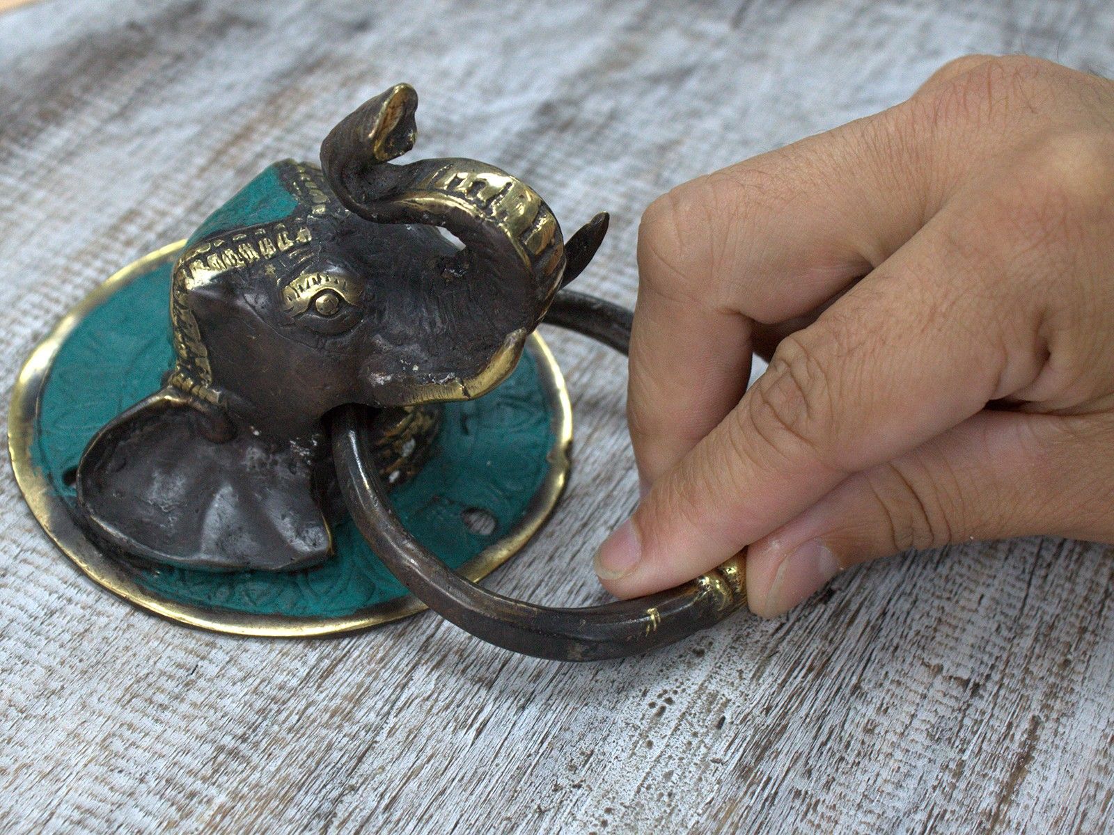 Brass Door Knocker - Rams Head - Image brass-door-knocker--rams-head-bdk-03