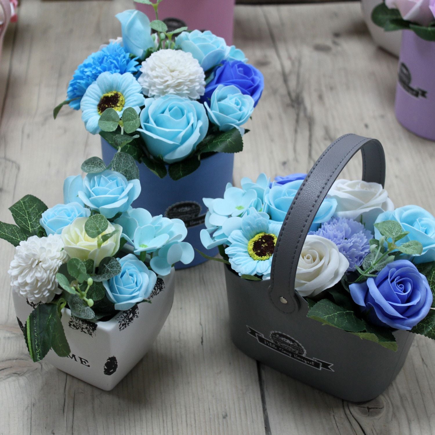 Bouquet Petite Basket - Soothing Blues - Image bouquet-petite-basket--soothing-blues-psfb-01