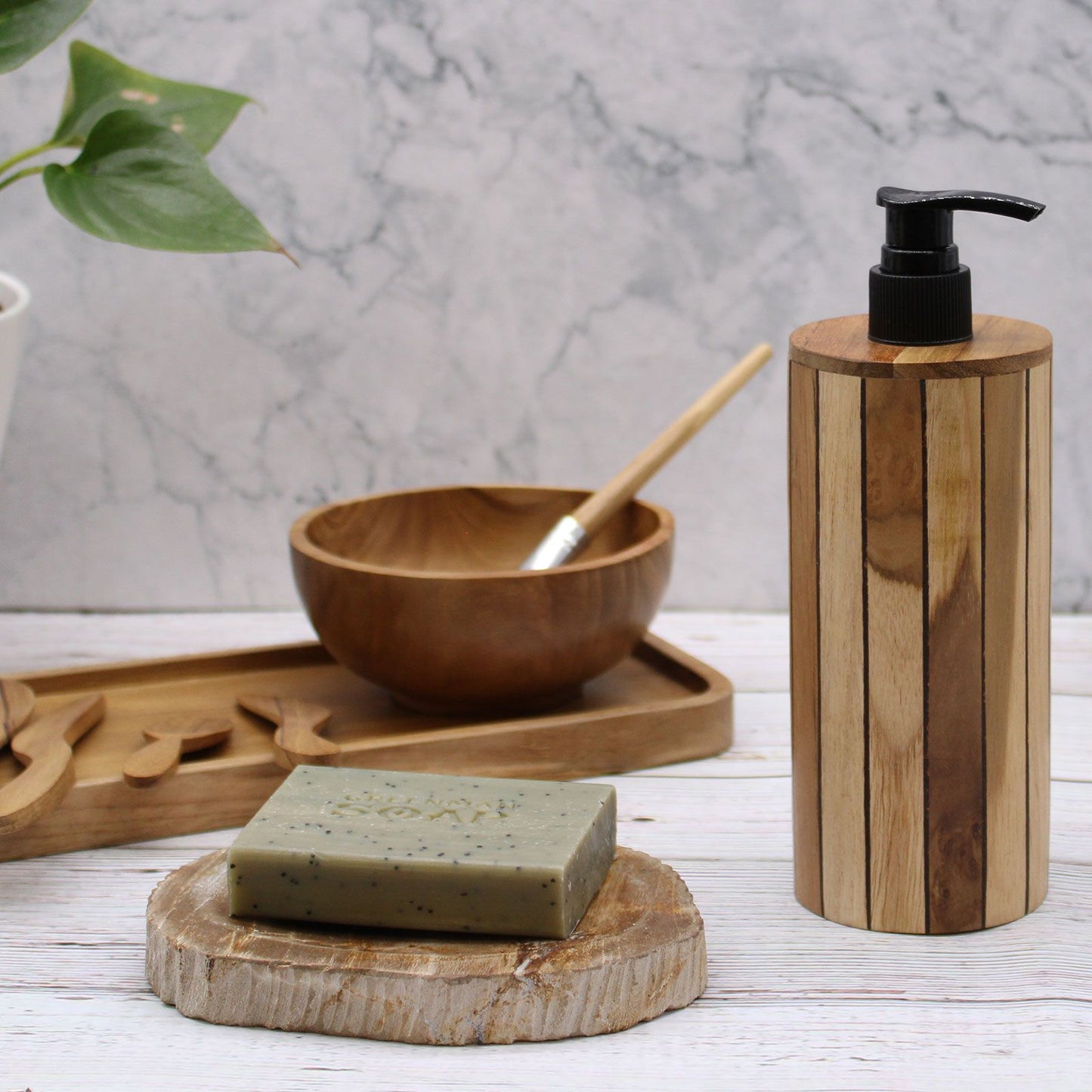 Natural Teakwood Soap Dispenser - Round - Image natural-teakwood-soap-dispenser--round-nsd-03