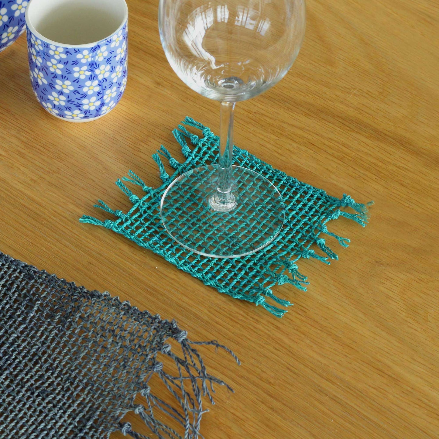 Set of 4 Seagrass Fringe Natural Coasters - Turquoise - Image set-of-4-seagrass-fringe-natural-coasters--turquoise-natpm-11