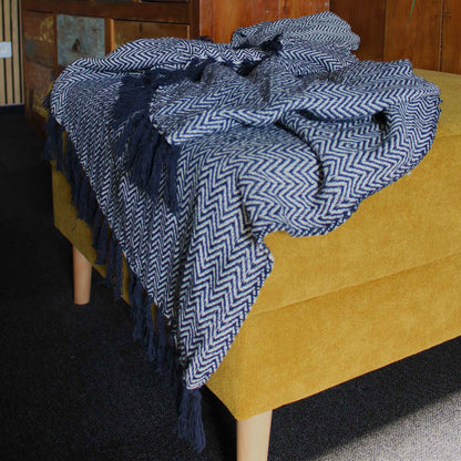 Boho Comfort Throws - Navy Zigzag - Image boho-comfort-throws--navy-zigzag-bohot-01