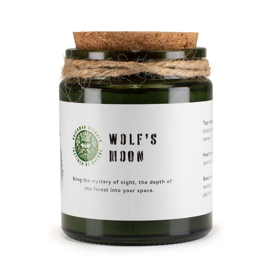 Greenman Woodwick Soy Candle - Wolf's Moon - Image greenman-woodwick-soy-candle--wolfs-moon-wsoyc-07