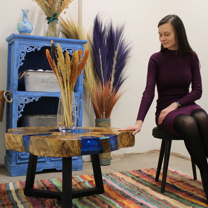 Tamarind and Resin Coffee Table - Sky Blue - Image tamarind-and-resin-coffee-table--sky-blue-rwa-02