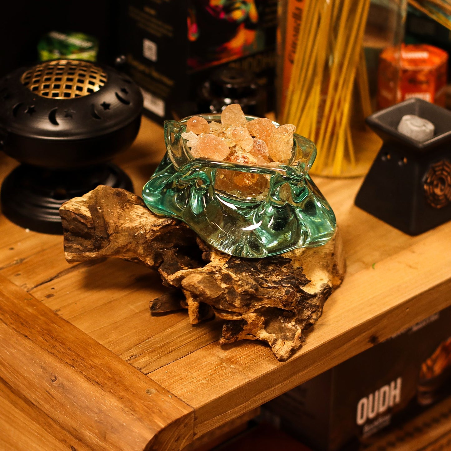 Molten Glass Chunky Ashtray / Candle Holder on Wood 23cm - Image molten-glass-chunky-ashtray--candle-holder-on-wood-23cm-mgw-43