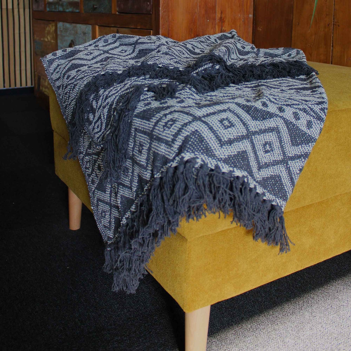 Boho Comfort Throws - Grey Geometric - Image boho-comfort-throws--grey-geometric-bohot-02