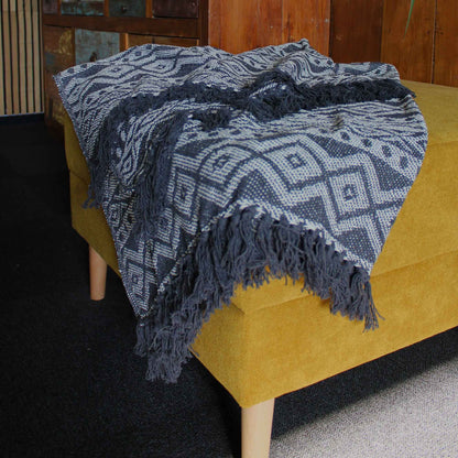 Boho Comfort Throws - Grey Geometric - Image boho-comfort-throws--grey-geometric-bohot-02