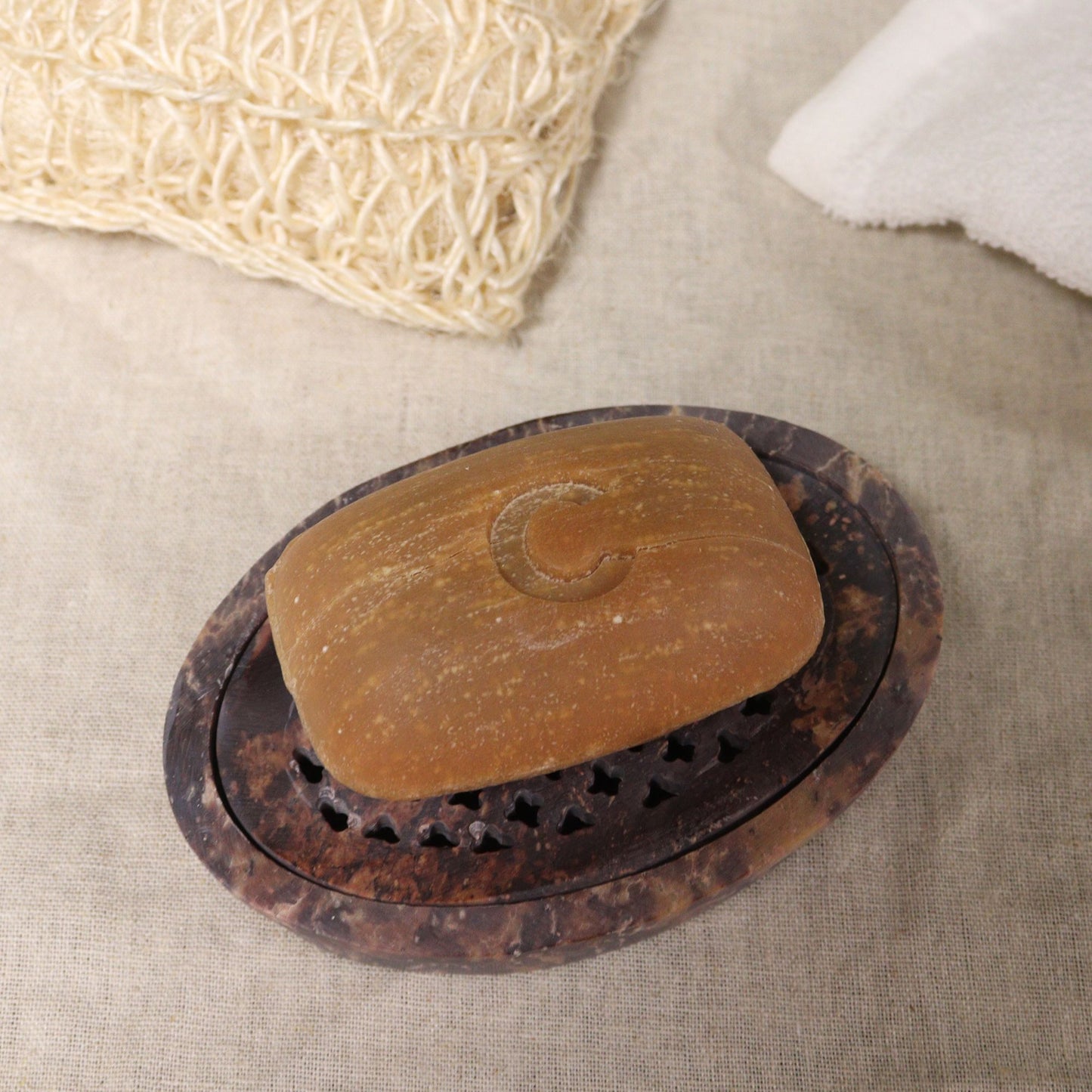 Soapstone Soap Dish & Drainer 11x8cm- Classic Oval - Image soapstone-soap-dish--drainer-11x8cm-classic-oval-ssd-20