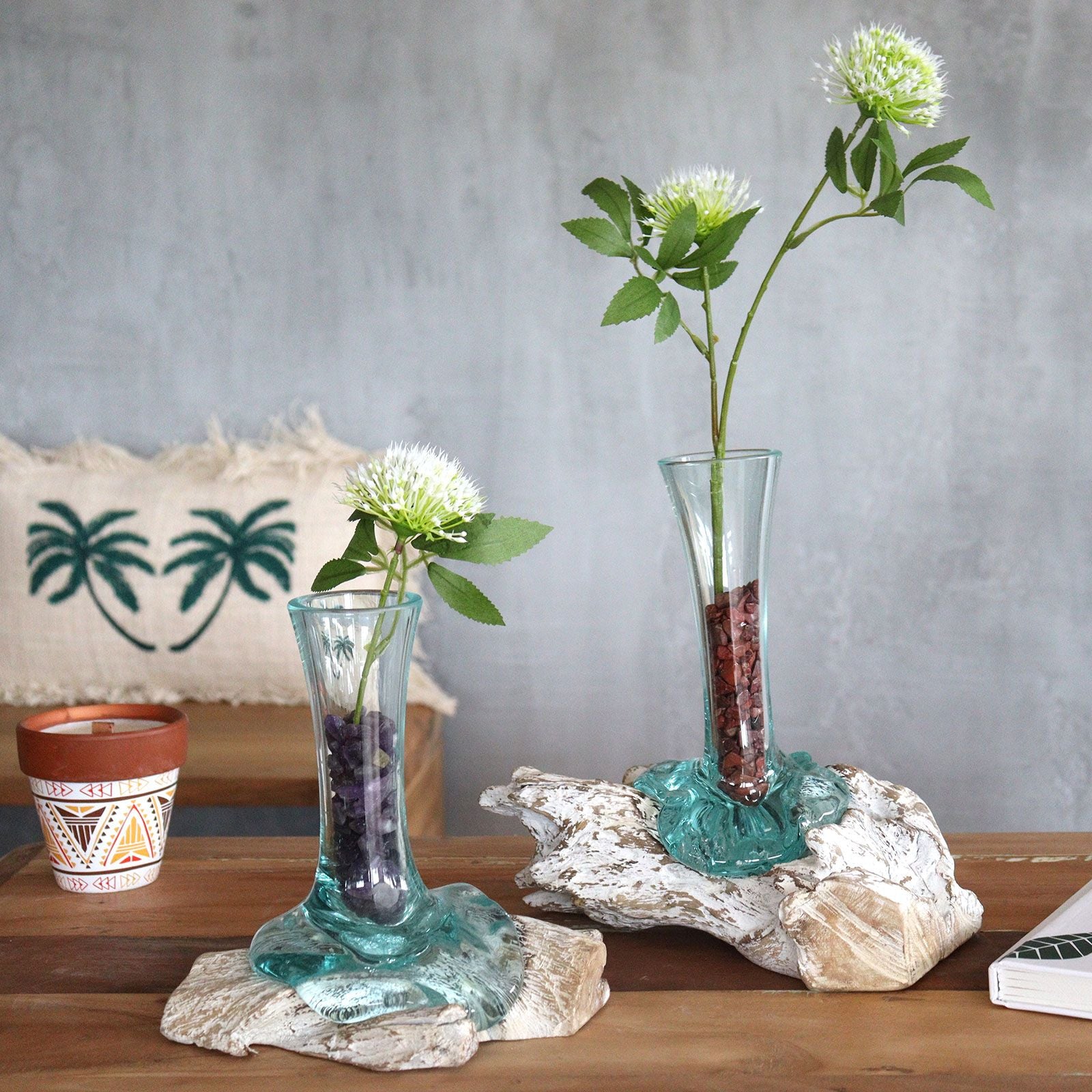 Molten Glass on Whitewash Wood - Vase - Medium - Image molten-glass-on-whitewash-wood--vase--medium-mgw-17