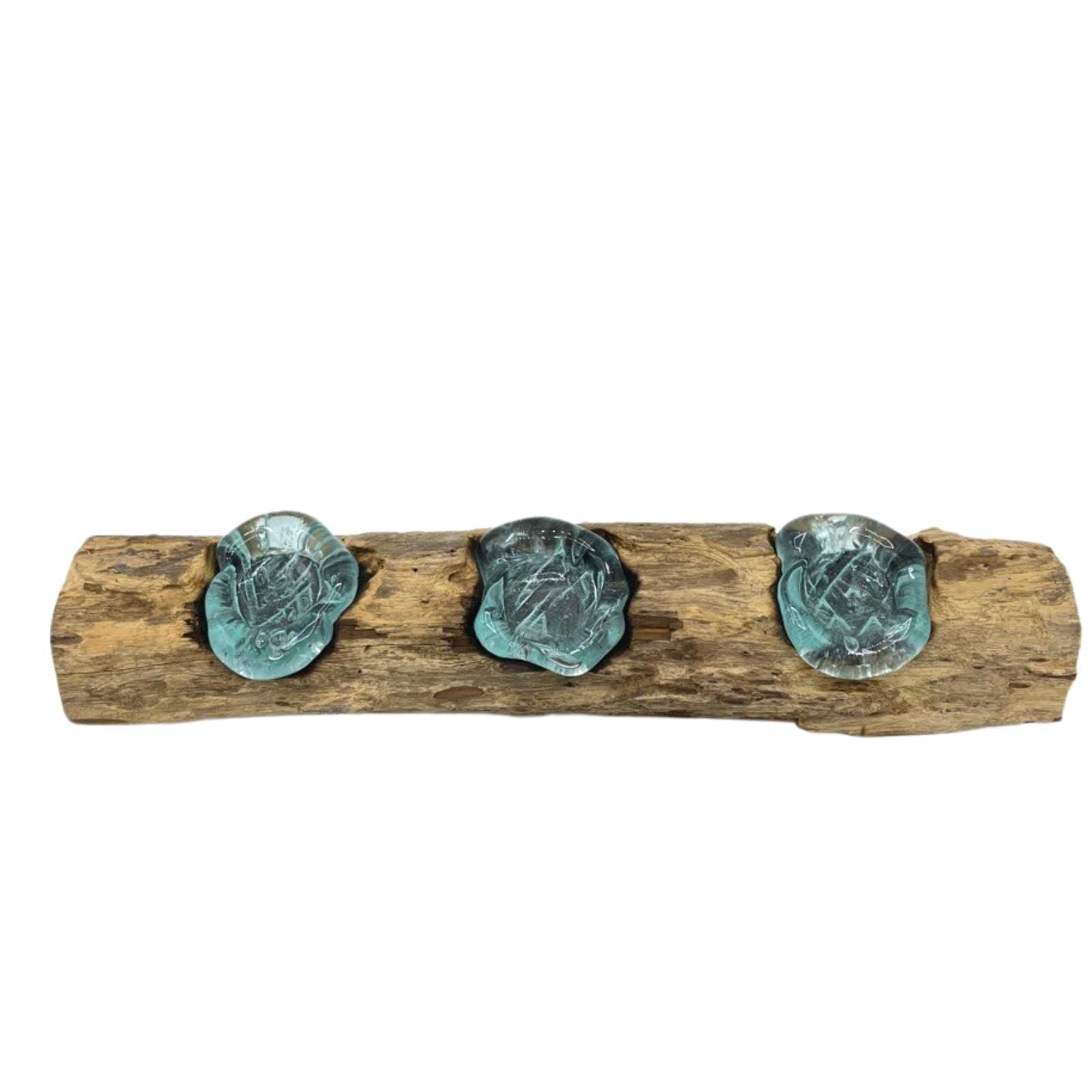 Molton Glass Flat Triple Candle Holder on Wood - Image molton-glass-flat-triple-candle-holder-on-wood-mgw-27