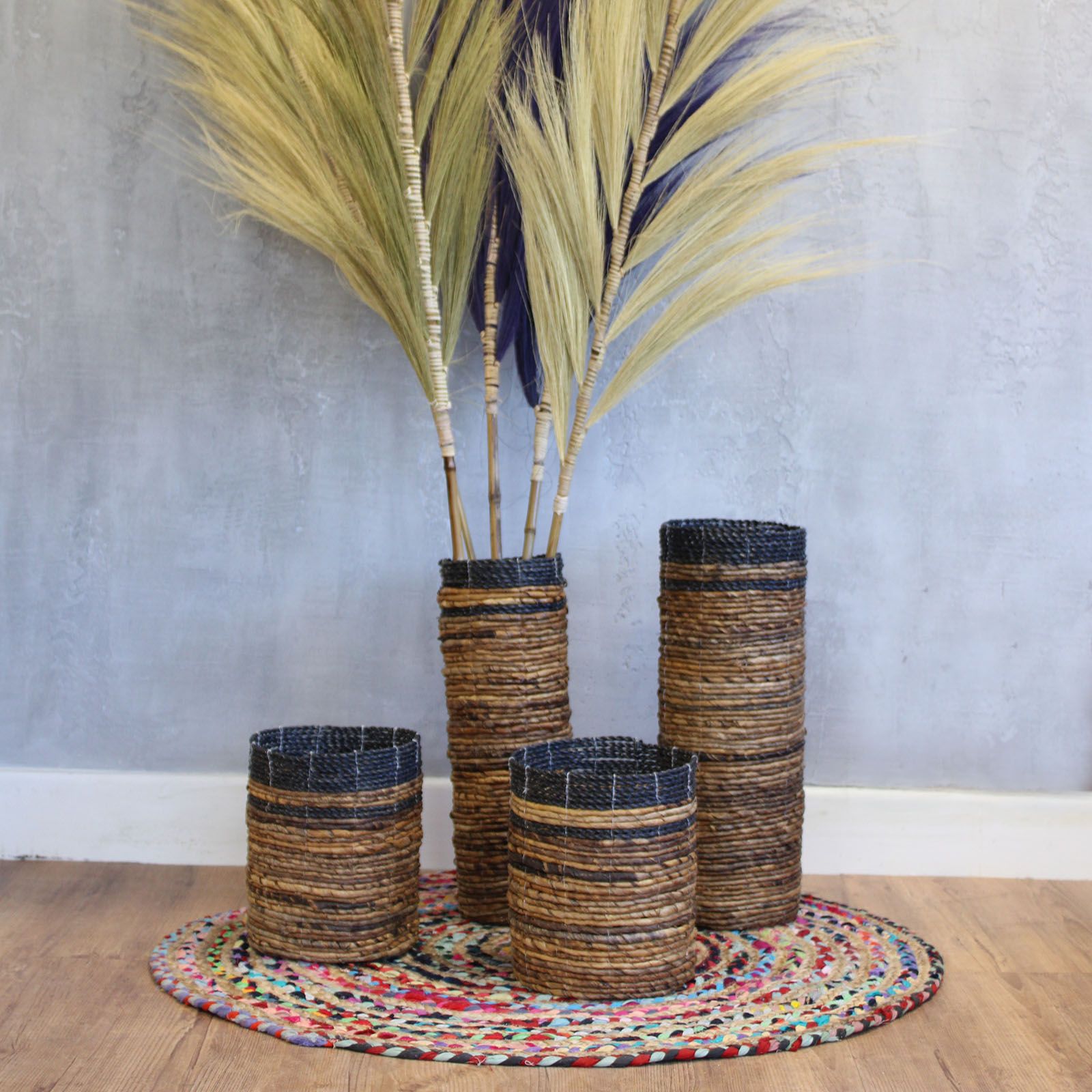 Banana Leaf Set - 2 Vase & 2 Bins - Image banana-leaf-set--2-vase--2-bins-nva-02