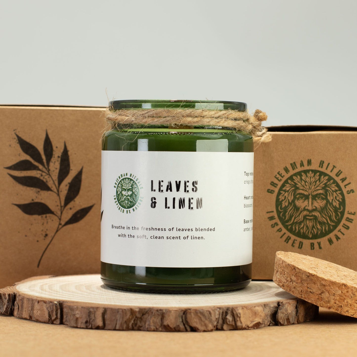 Greenman Woodwick Soy Candle - Leaves & Linen - Image greenman-woodwick-soy-candle--leaves--linen-wsoyc-02