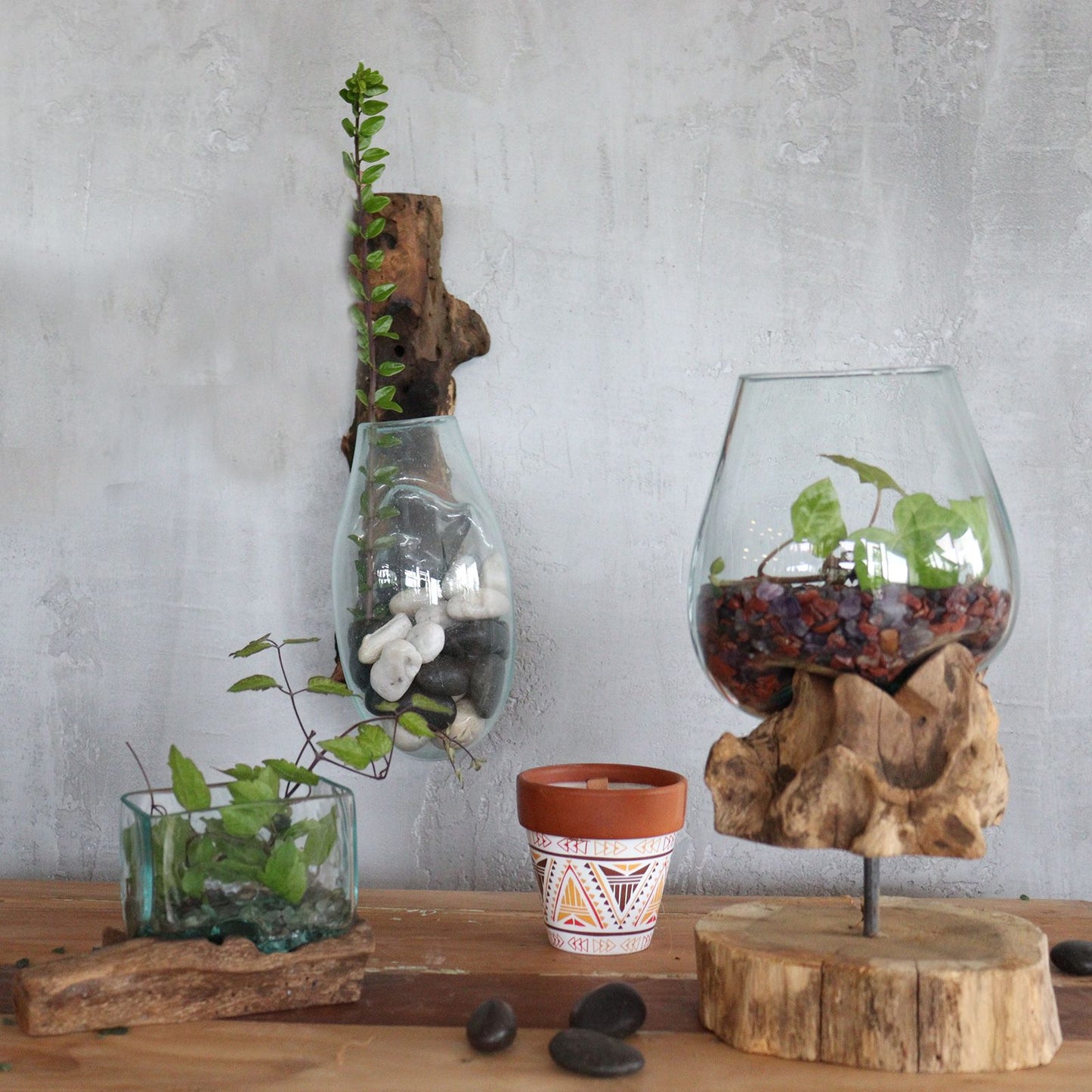 Molten Glass on Wood - Hanging Bowl - Image molten-glass-on-wood--hanging-bowl-mgw-05