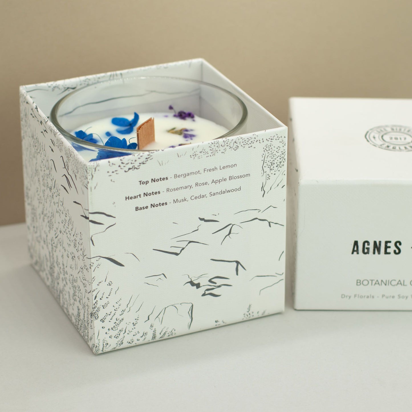 Agnes + Cat Botanical Soy Wax Candle - Moorland - Image agnes--cat-botanical-soy-wax-candle--moorland-acbfc-03
