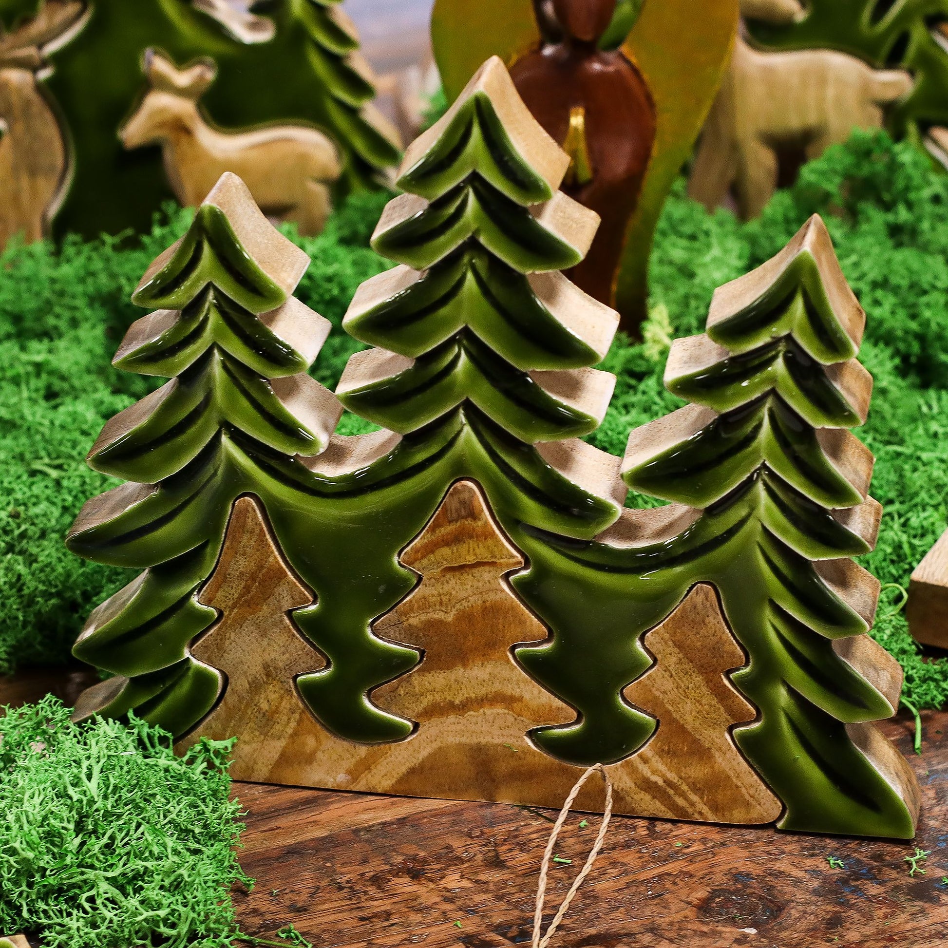 Lost in the Forrest - Three Trees 3D Wooden Decoration - 20x23cm - Image lost-in-the-forrest--three-trees-3d-wooden-decoration--20x23cm-lif-02