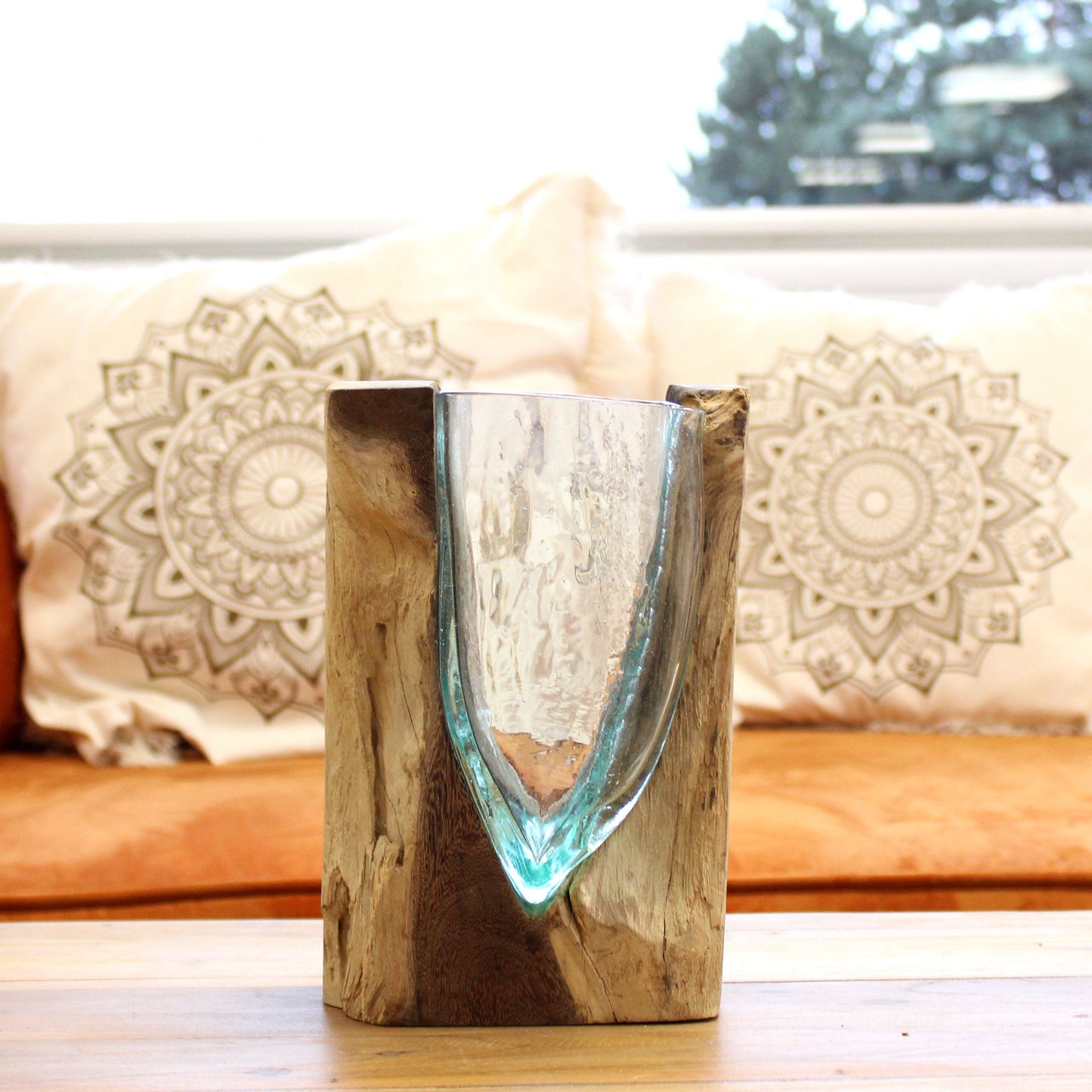 Molton Glass V-shaped Art Vase on Wood - Image molton-glass-vshaped-art-vase-on-wood-mgw-29