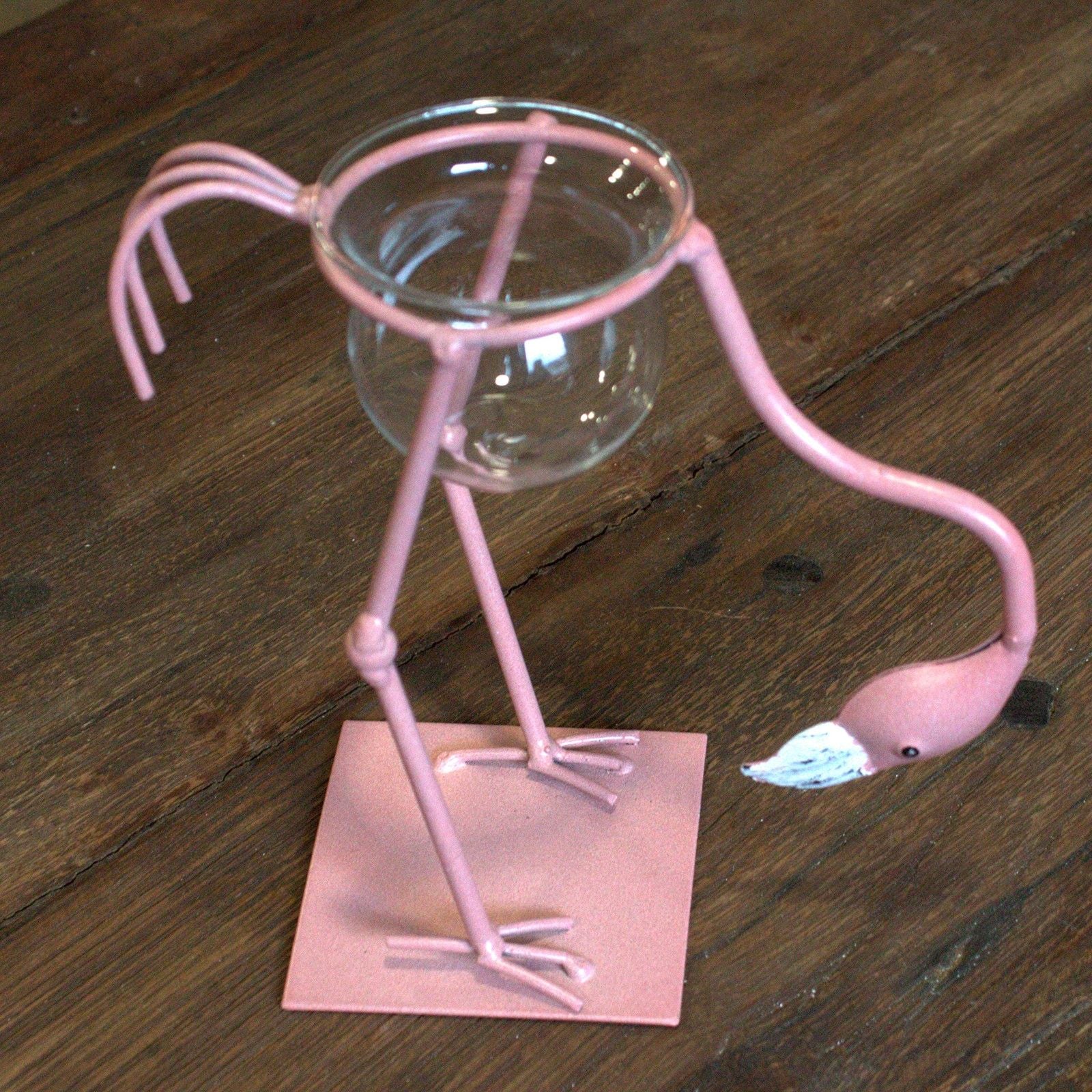 Hydroponic Home Décor - Pink Metal Flamingo Des 3 - Image hydroponic-home-dcor--pink-metal-flamingo-des-3-hhd-15