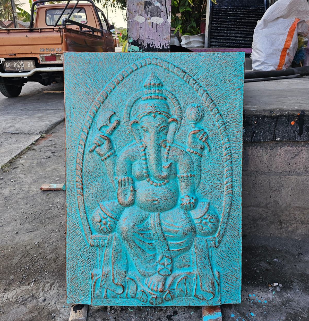 Large Ganpati Iron Frame Turquoise Relief - 0.7x1m - Image large-ganpati-iron-frame-turquoise-relief--07x1m-gas-13