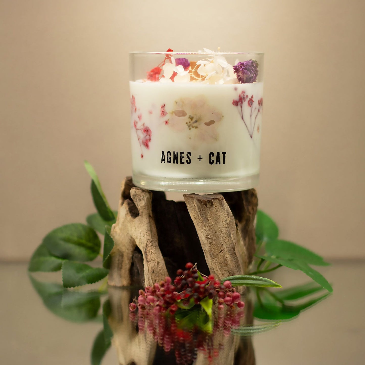 Agnes + Cat Botanical Soy Wax Candle - Roses of Sawrey - Image agnes--cat-botanical-soy-wax-candle--roses-of-sawrey-acbfc-01