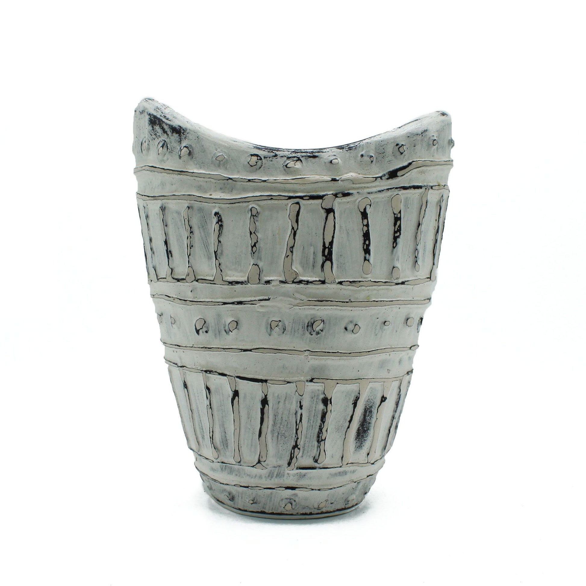 Wide Neck Shaped Vase - Cream 22cm - Image wide-neck-shaped-vase--cream-22cm-bcv-14