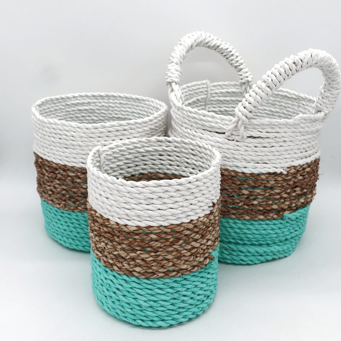Seagrass Basket Set - Green / Natural / White - Image seagrass-basket-set--green--natural--white-sbs-04