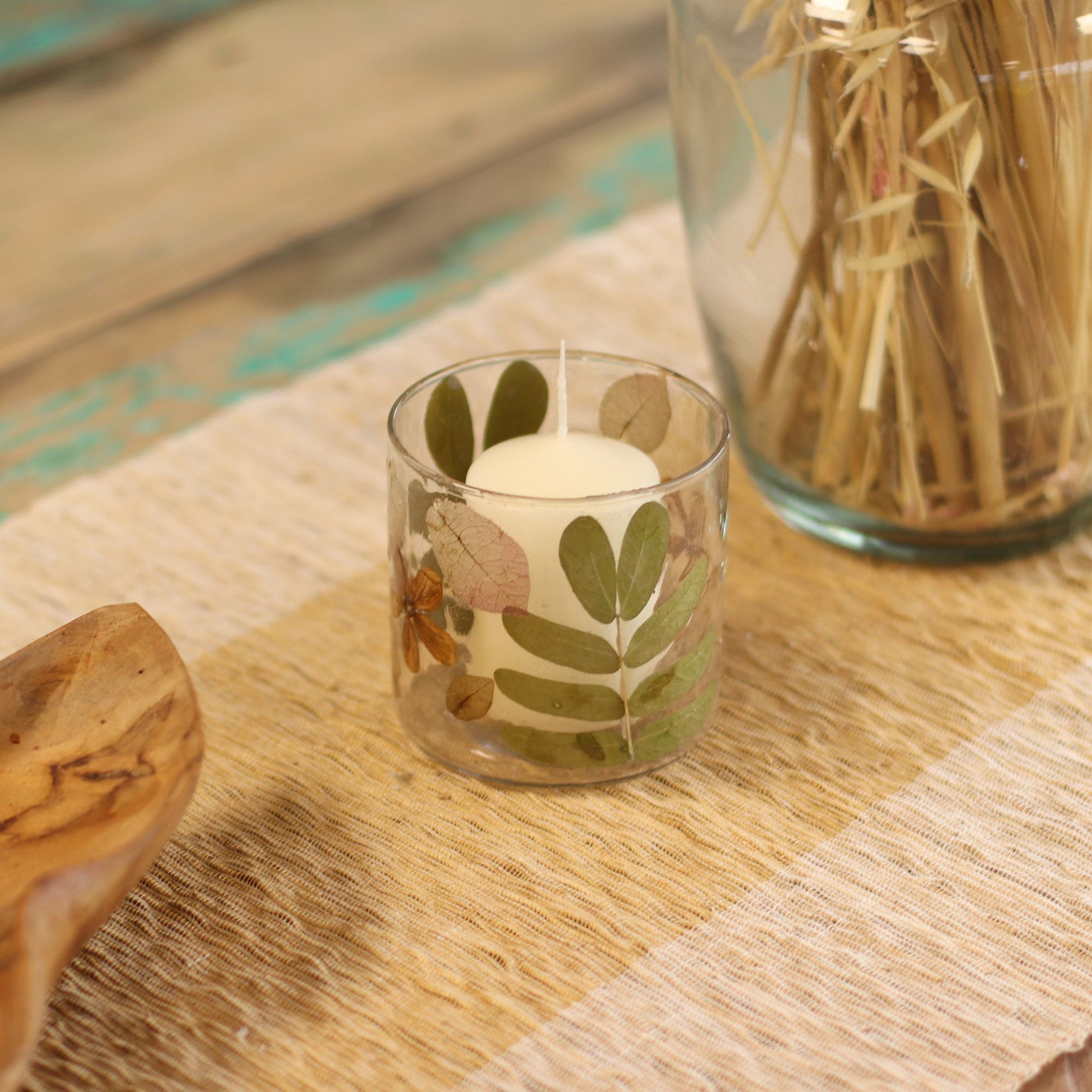 Natural Floral Glass - Straight Candle Holder - Primavera -  (8x8cm) - Image natural-floral-glass--straight-candle-holder--primavera---8x8cm-nfg-04