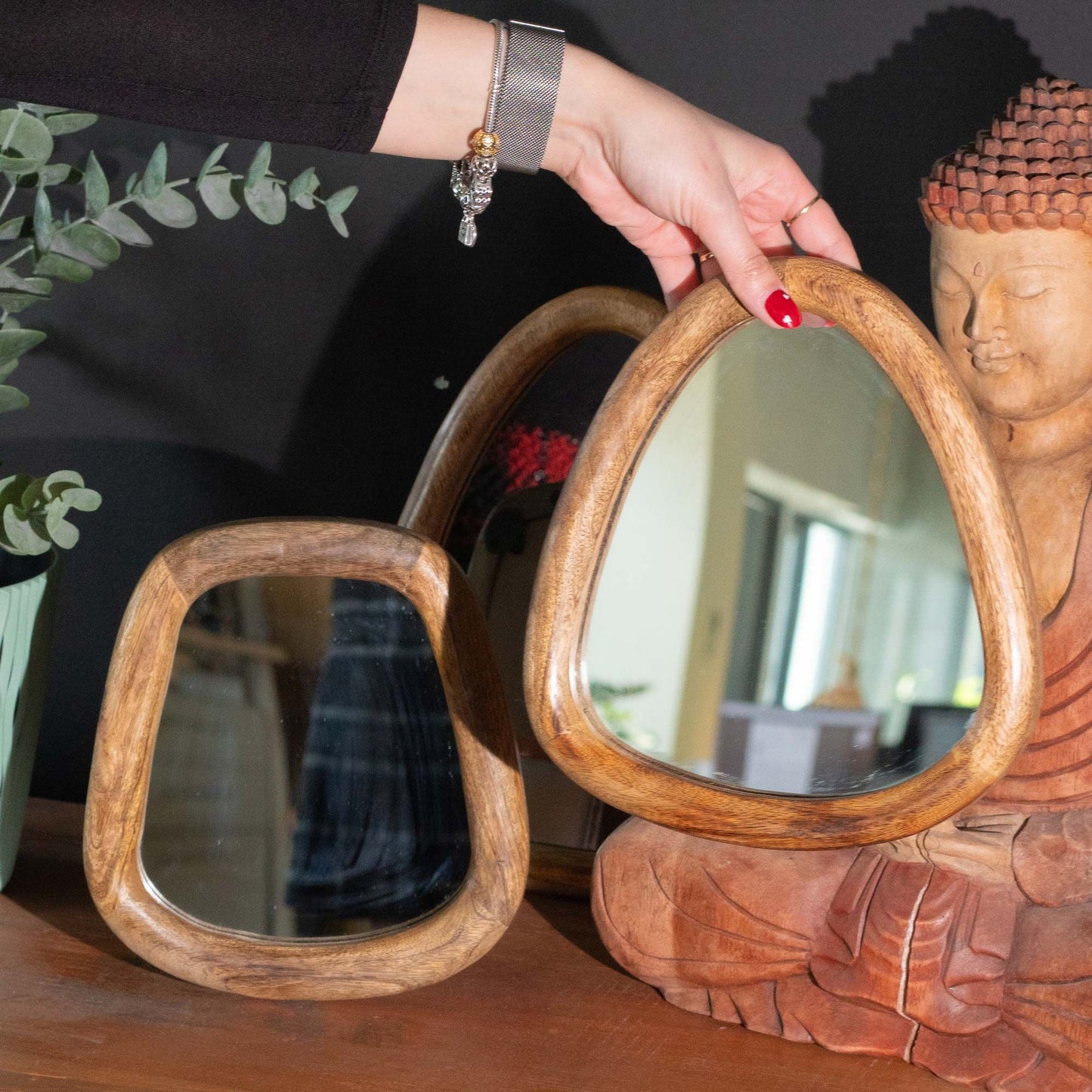 Set of 3 Pebble Shaped Mirrors - Dark Brown Finish - Image set-of-3-pebble-shaped-mirrors--dark-brown-finish-pebm-02