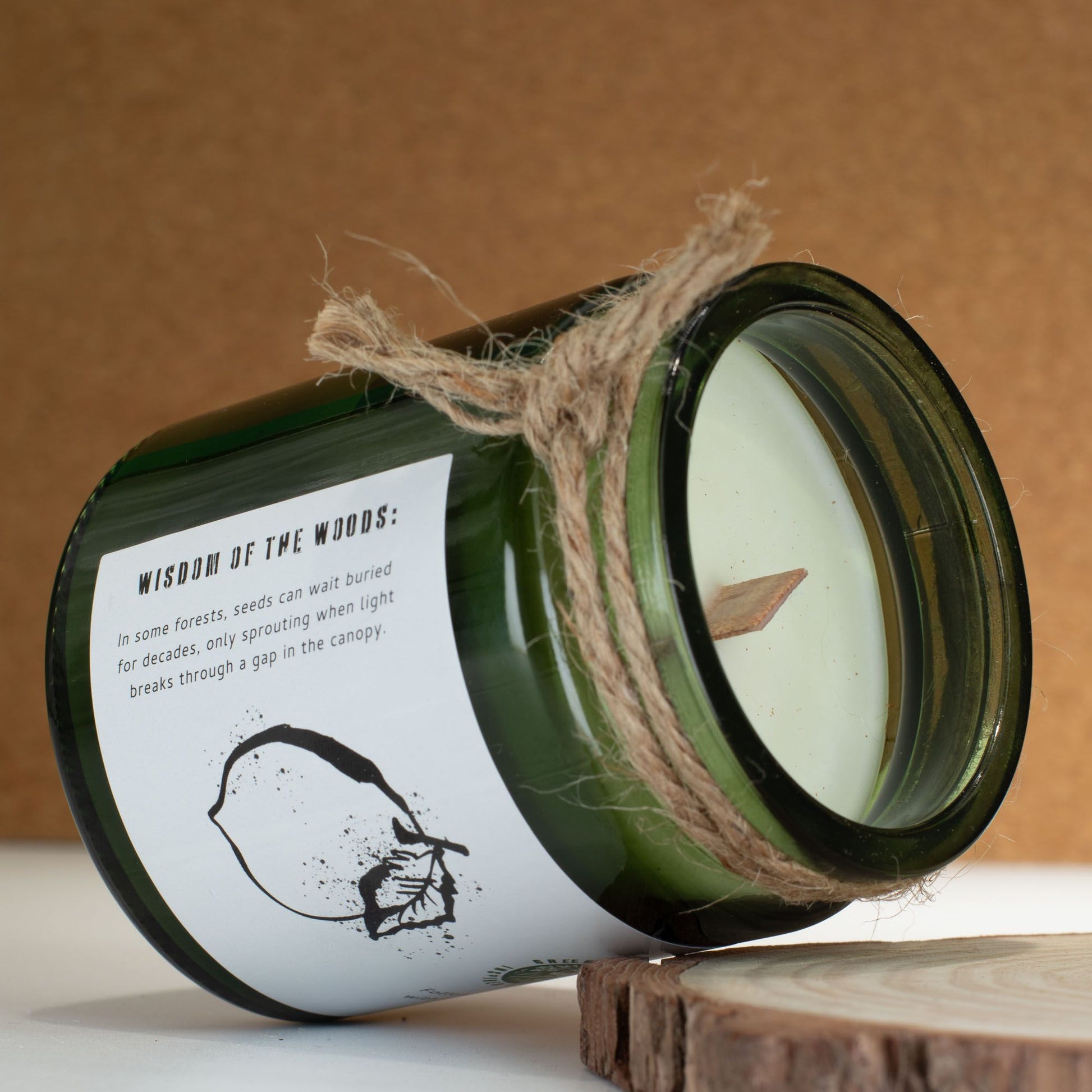 Greenman Woodwick Soy Candle - Cedar Citrus - Image greenman-woodwick-soy-candle--cedar-citrus-wsoyc-10