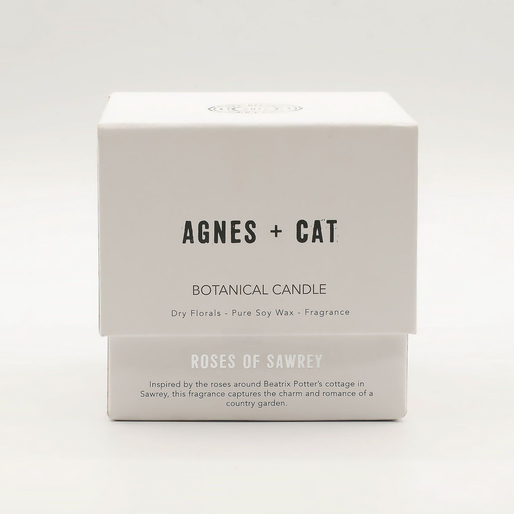 Agnes + Cat Botanical Soy Wax Candle - Roses of Sawrey - Image agnes--cat-botanical-soy-wax-candle--roses-of-sawrey-acbfc-01