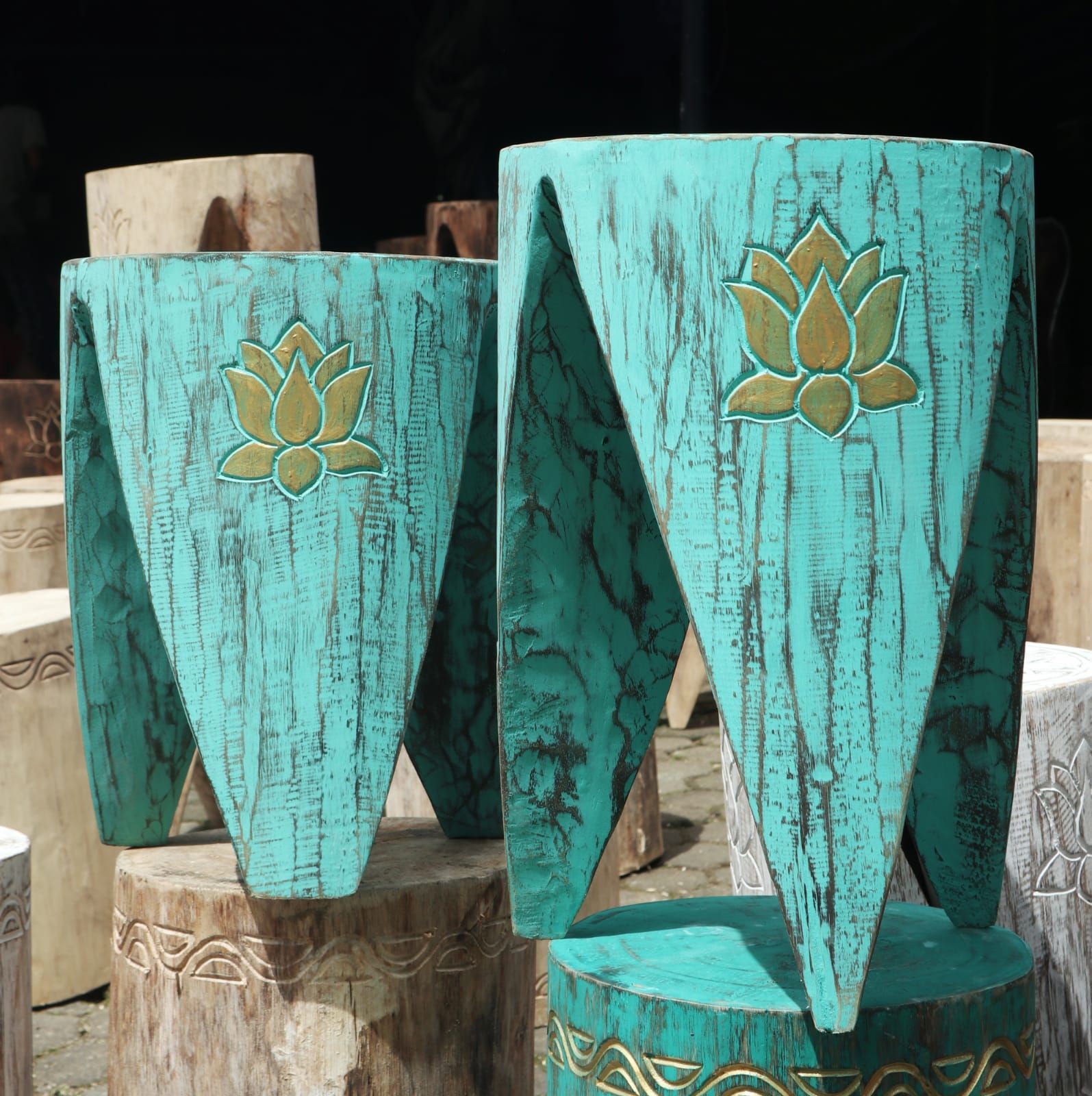 Interlocking Table/Stool set of 2 - Lrg Turquoise - Image interlocking-tablestool-set-of-2--lrg-turquoise-tts-02