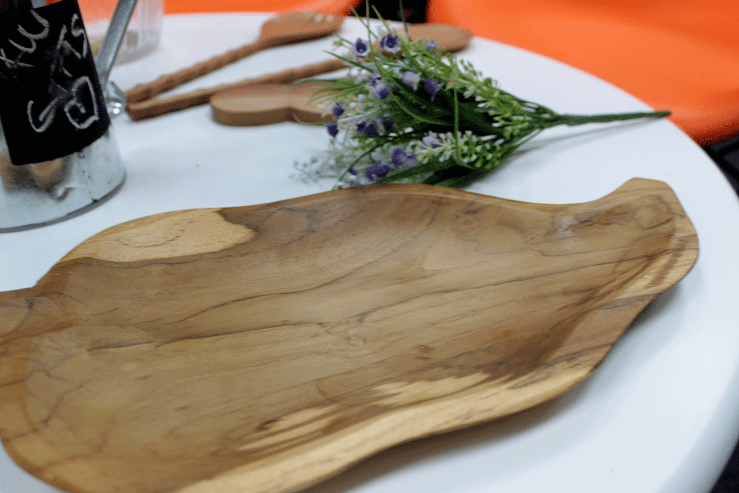 Teak Leaf Shaped Bowl - aprox 32cm - Image teak-leaf-shaped-bowl--aprox-32cm-teakb-25