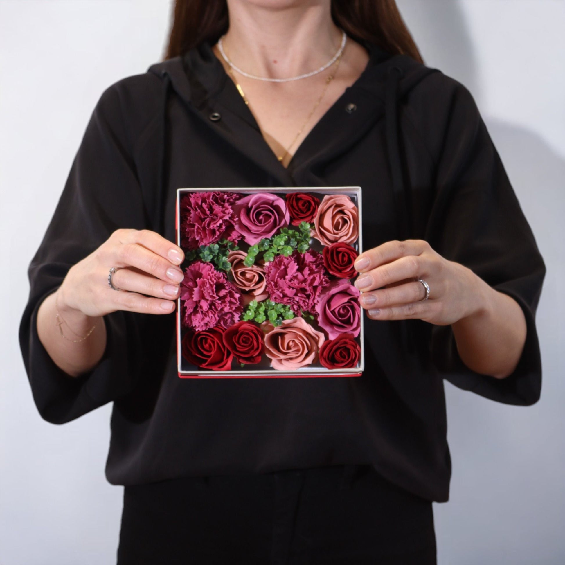Square Box - Vintage Roses - Image square-box--vintage-roses-sfbx-12