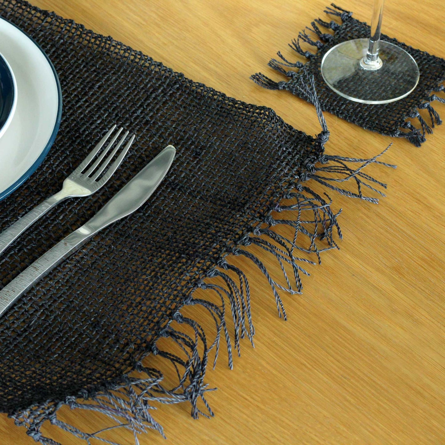 Seagrass Fringe Natural Placemat - Black - Image seagrass-fringe-natural-placemat--black-natpm-09